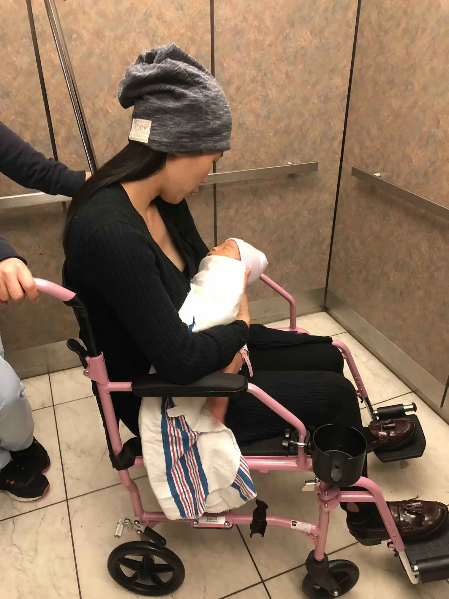 Hospital coordination and protection during a surrogacy journey